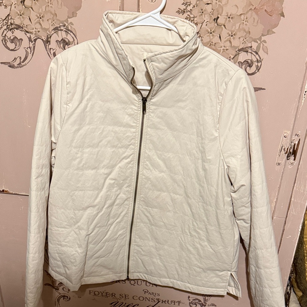 Umgee Women's Off-White Puffer Jacket